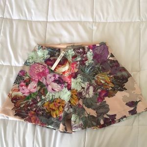 NWT ASOS flowy floral shorts